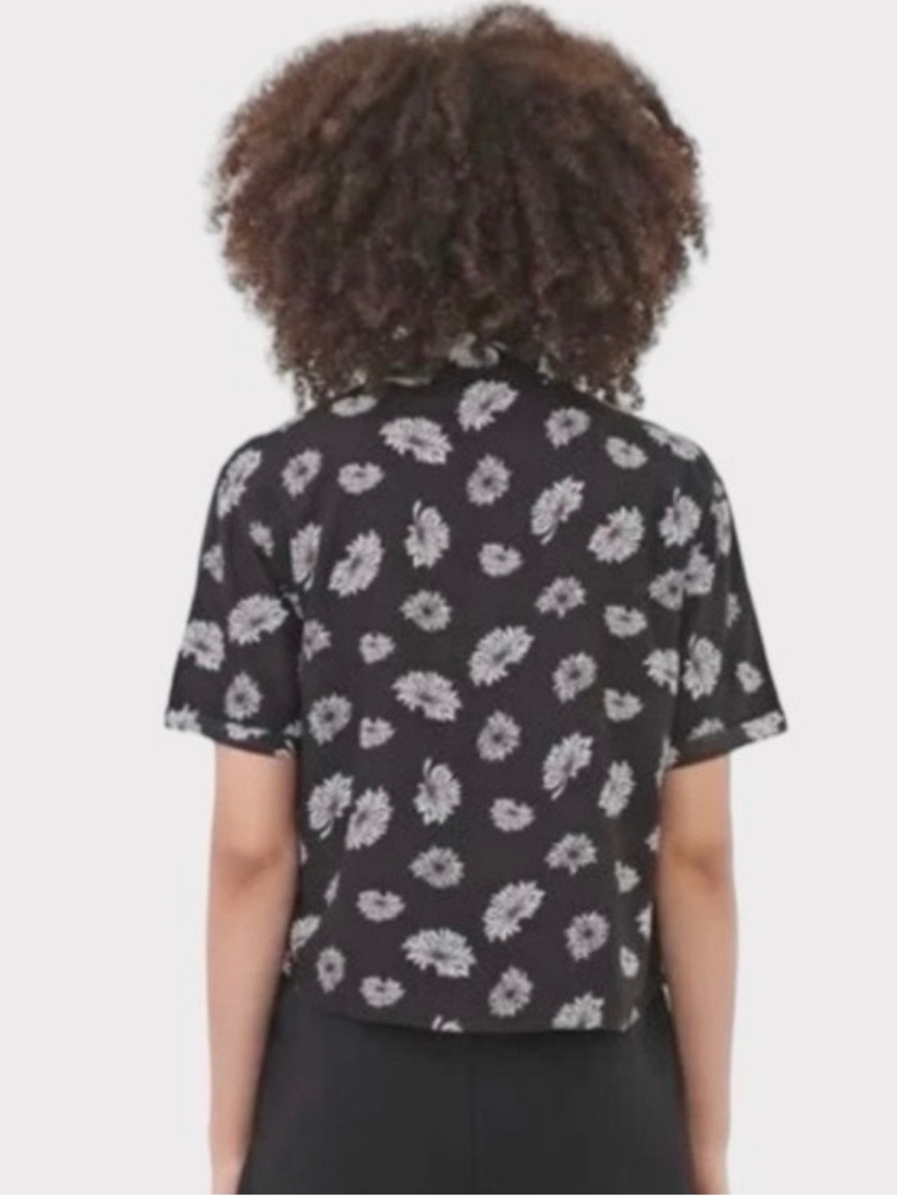 Vans Floral Pattern Button Up Top - Picture 4 of 7